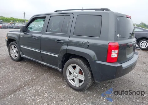 2010 Jeep Patriot Sport из США, поврежденный, VIN 1J4NT1GA4AD676649